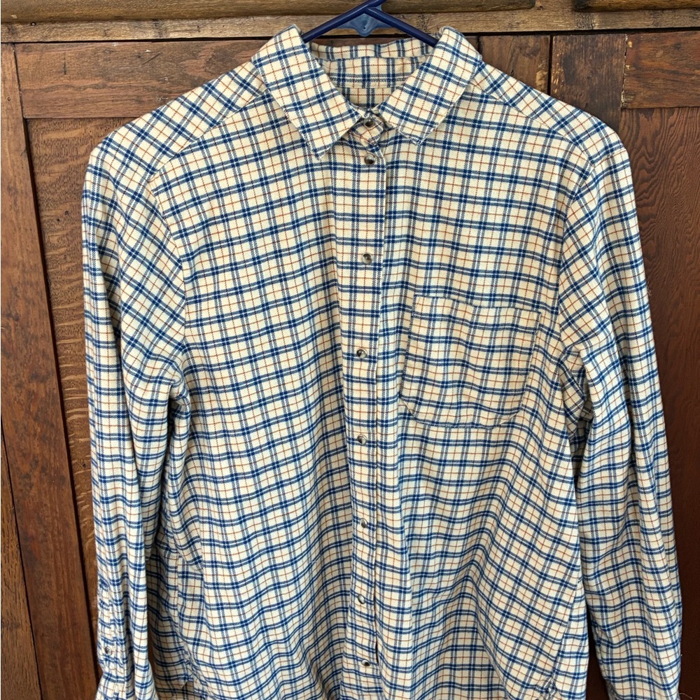 Women's Sezane Flannel Blue and Cream Plaid Shirt. Snap buttons. Brand New.